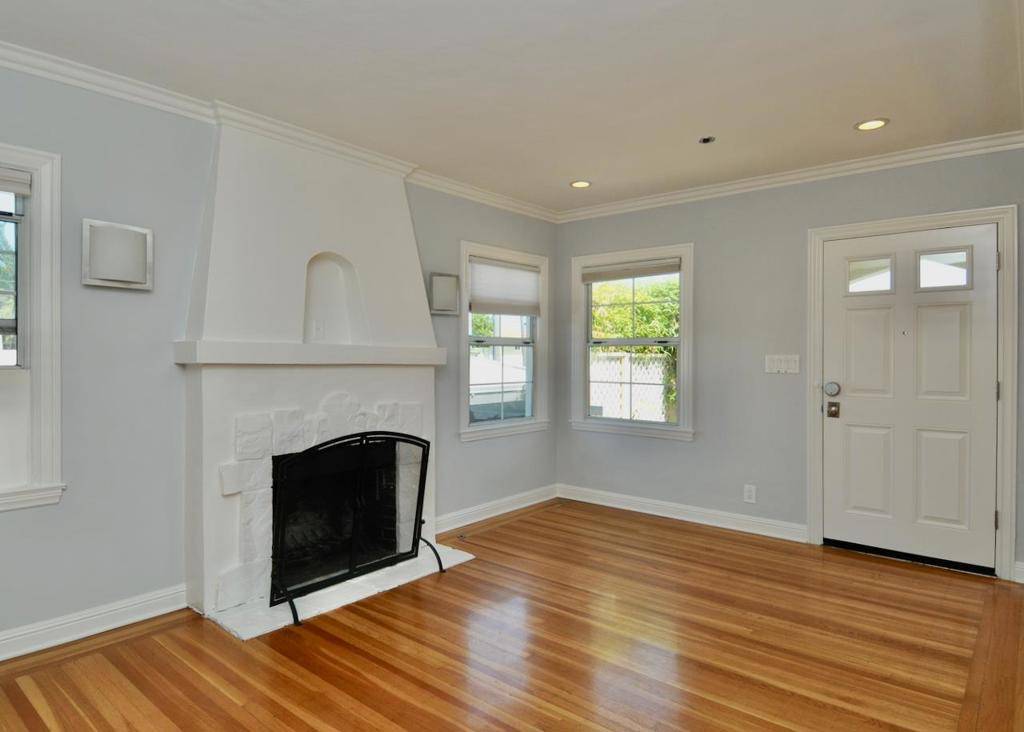 San Mateo, CA 94402,525 9th AVE