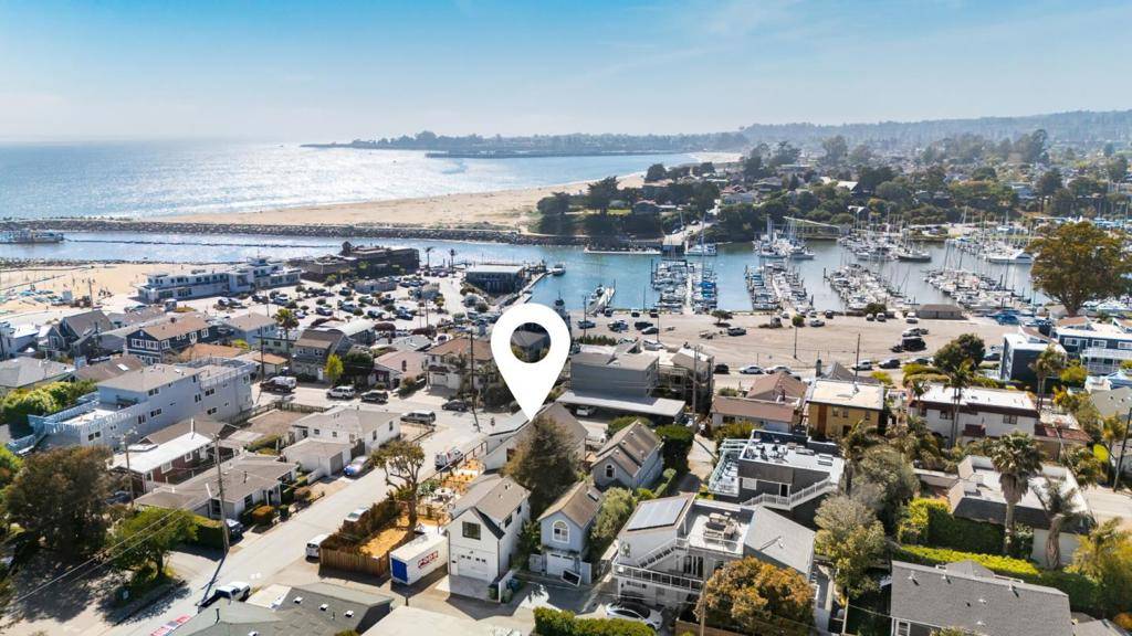 Santa Cruz, CA 95062,601 Bonnie ST