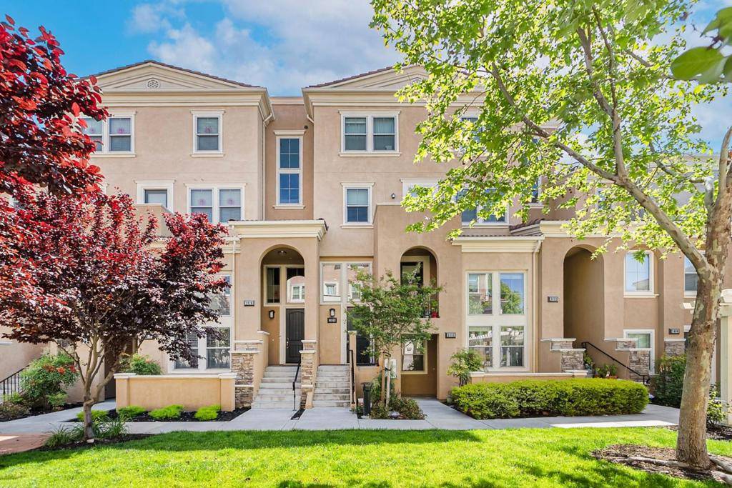 Milpitas, CA 95035,2028 Trento LOOP