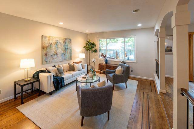 Menlo Park, CA 94025,3523 Oak DR
