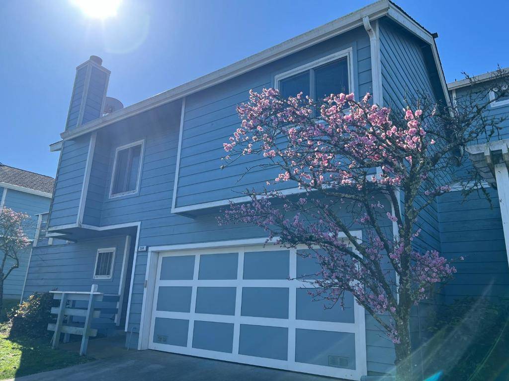 Daly City, CA 94015,314 Michelle LN