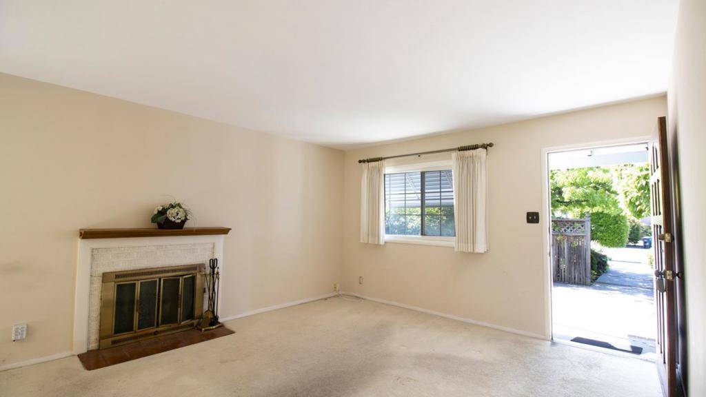 Belmont, CA 94002,602 Chesterton AVE
