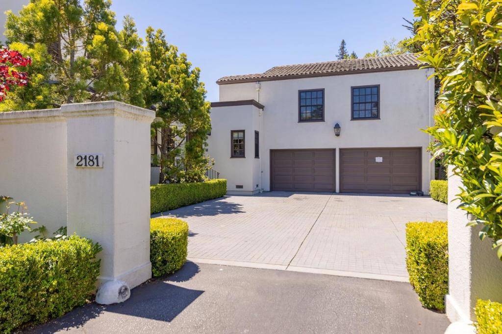 Hillsborough, CA 94010,2181 Parkside AVE