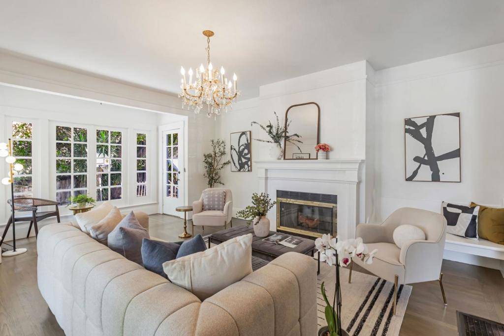 Redwood City, CA 94062,79 Claremont AVE