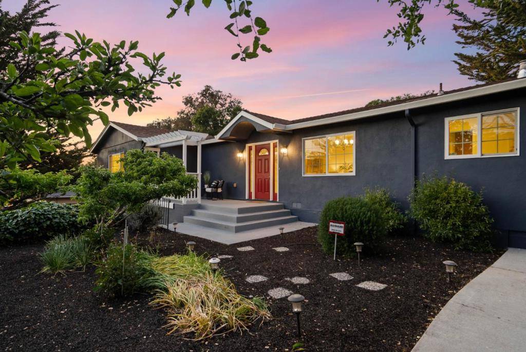 San Mateo, CA 94402,2029 Kings LN