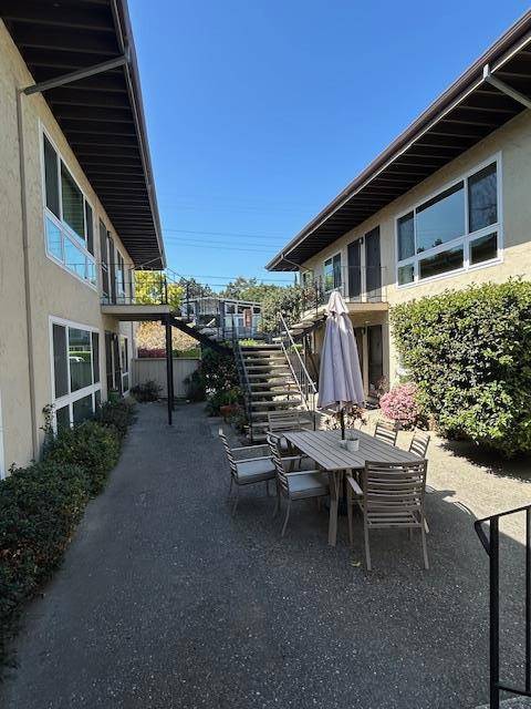 Mountain View, CA 94041,345 Oak ST