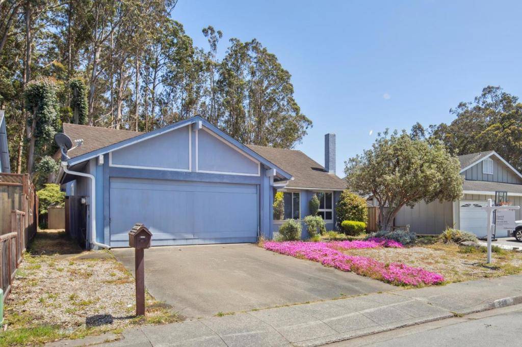 El Granada, CA 94019,230 Coral Reef AVE