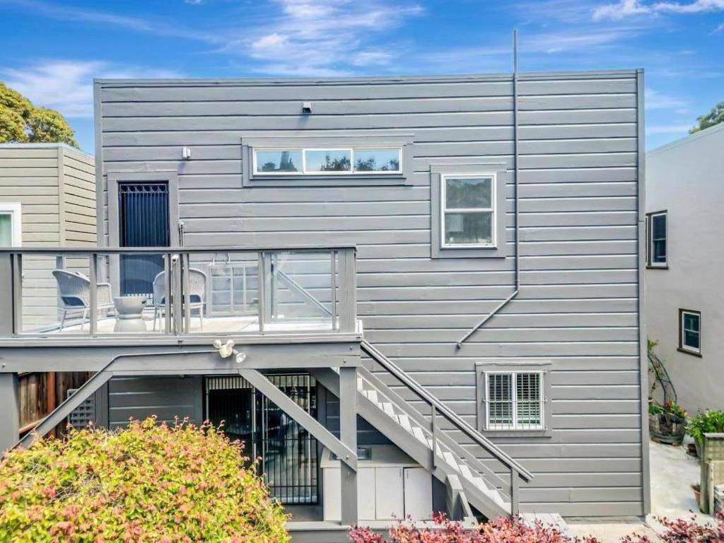 San Francisco, CA 94131,30 Brompton AVE