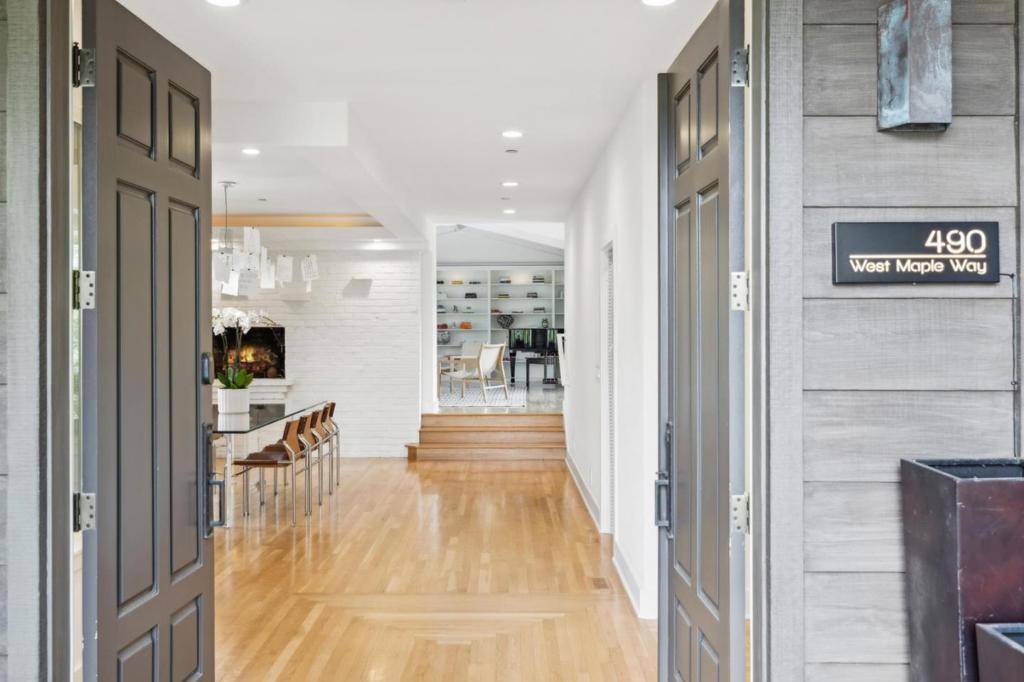 Woodside, CA 94062,490 W Maple WAY