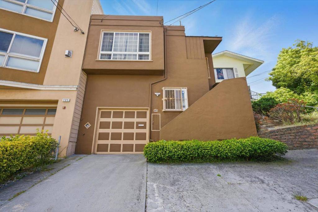 Daly City, CA 94014,139 Frankfort ST