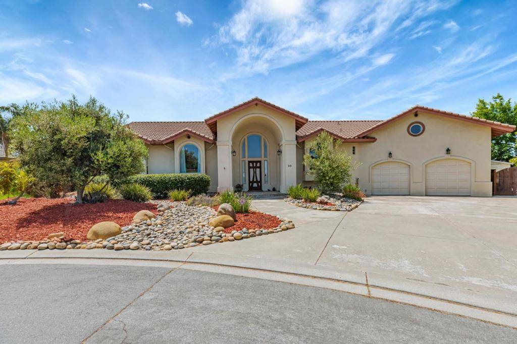 Hollister, CA 95023,50 Schmidt CT