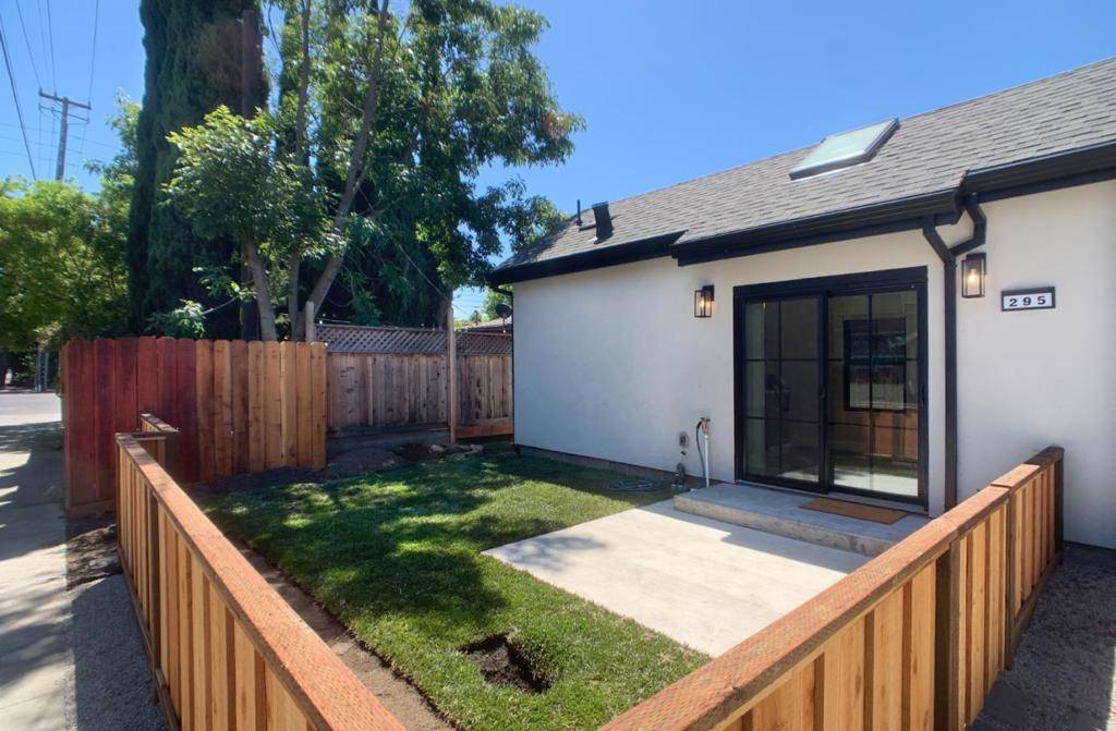Mountain View, CA 94043,295 Murlagan AVE
