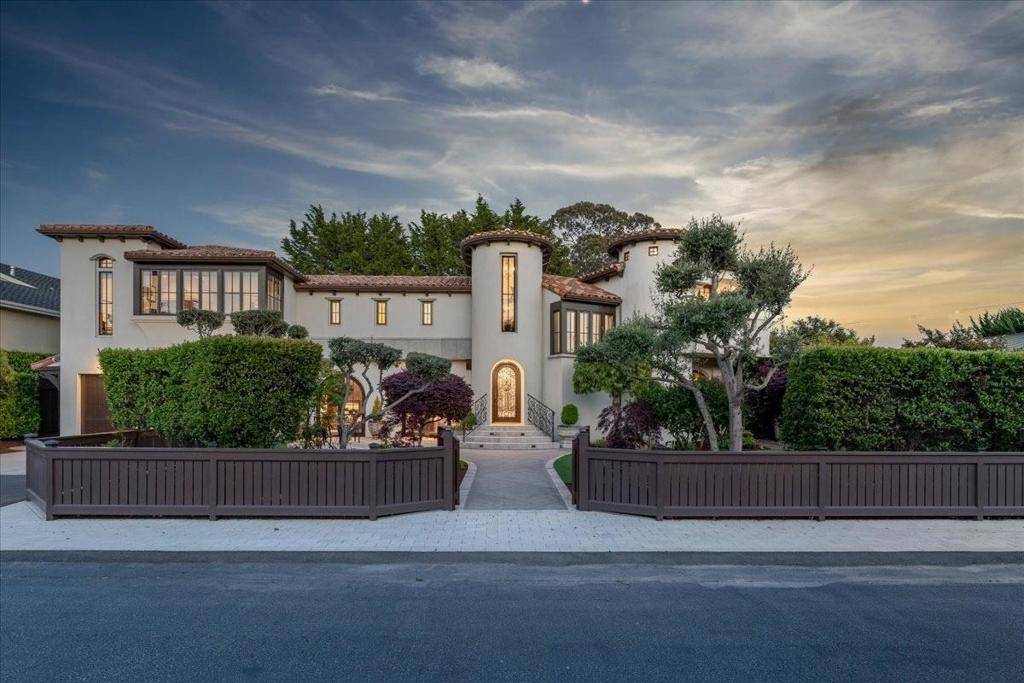 Aptos, CA 95003,106 Farley DR