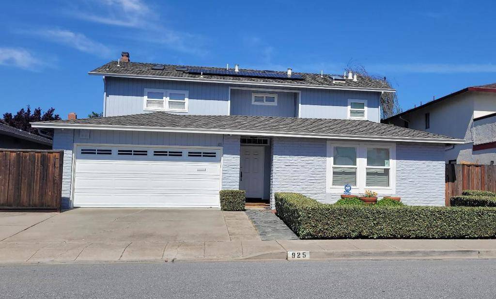 Foster City, CA 94404,925 Flying Fish ST