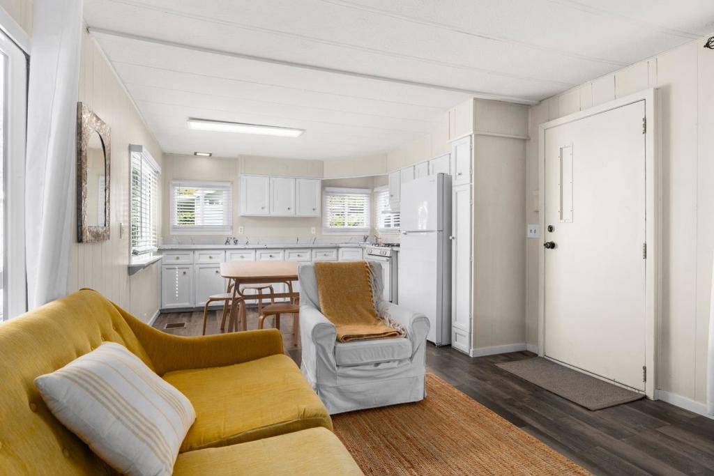 Santa Cruz, CA 95062,740 30th AVE