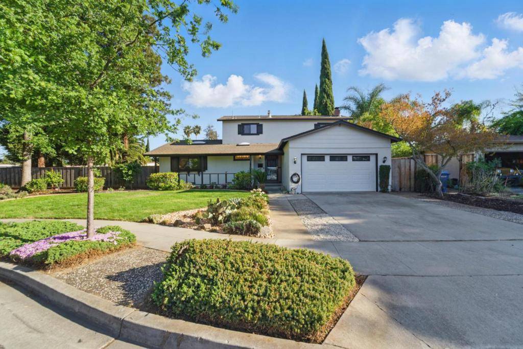 Campbell, CA 95008,414 Queens CT