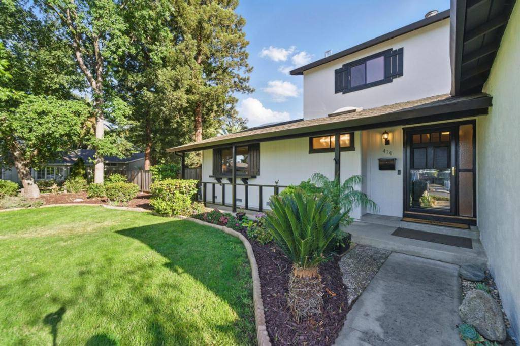 Campbell, CA 95008,414 Queens CT