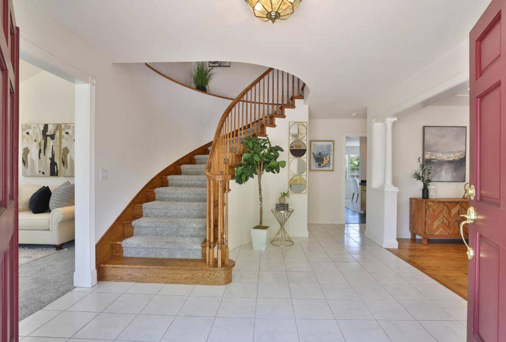 Cupertino, CA 95014,10142 N Portal AVE