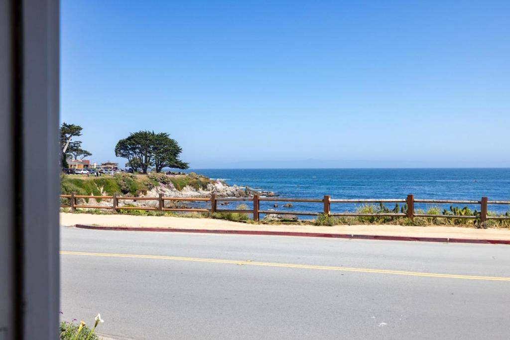 Pacific Grove, CA 93950,813 Ocean View BLVD
