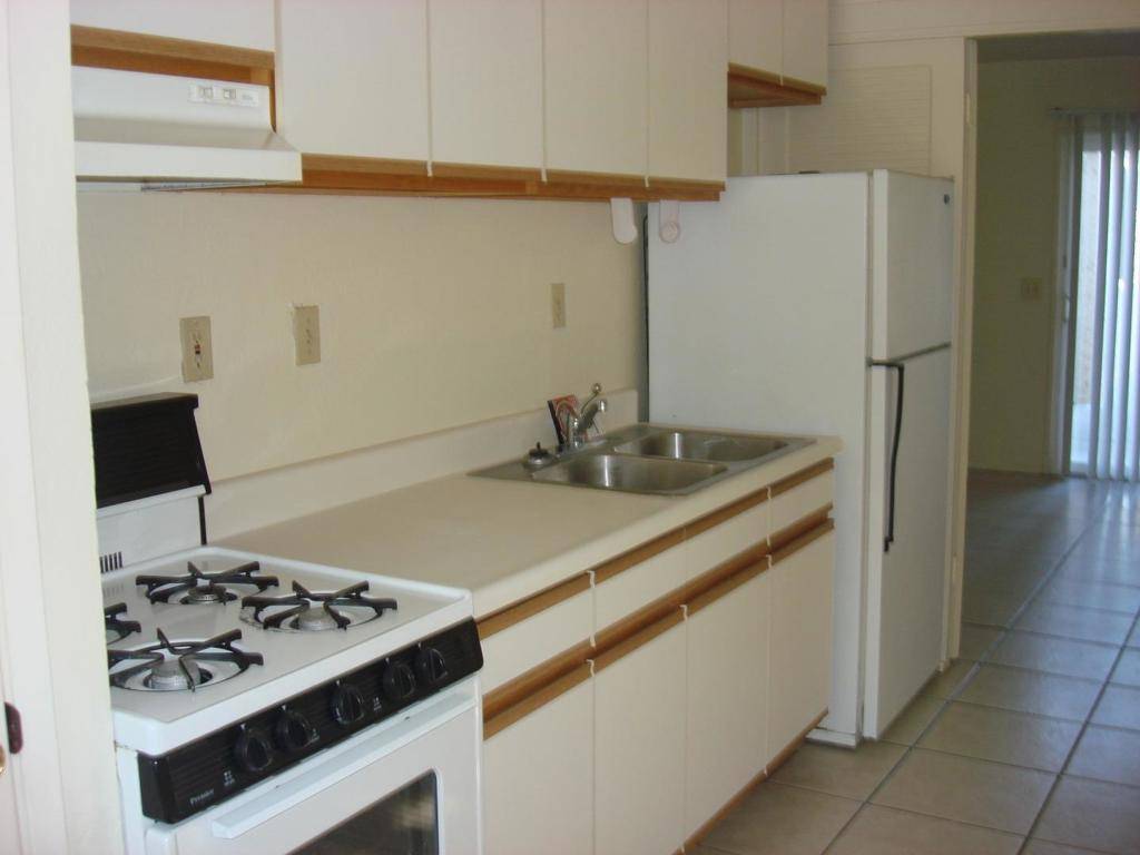 San Juan Bautista, CA 95045,1003 Third ST #2