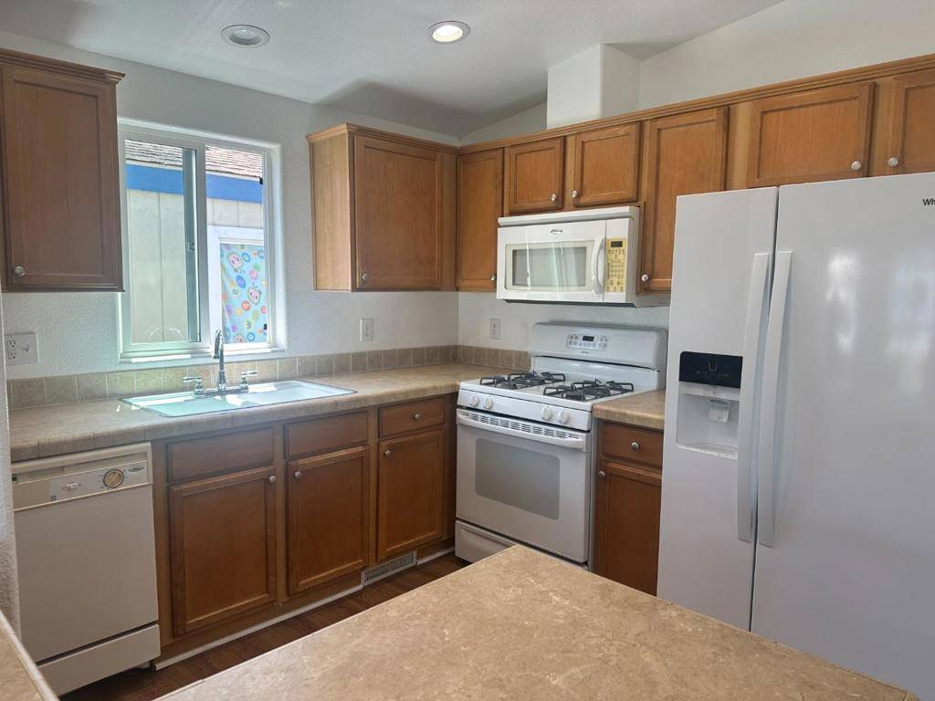 Marina, CA 93933,304 Carmel Ave