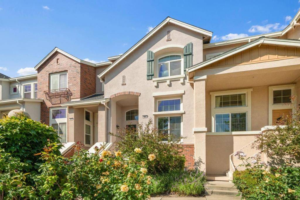 Livermore, CA 94550,266 Wood ST #404