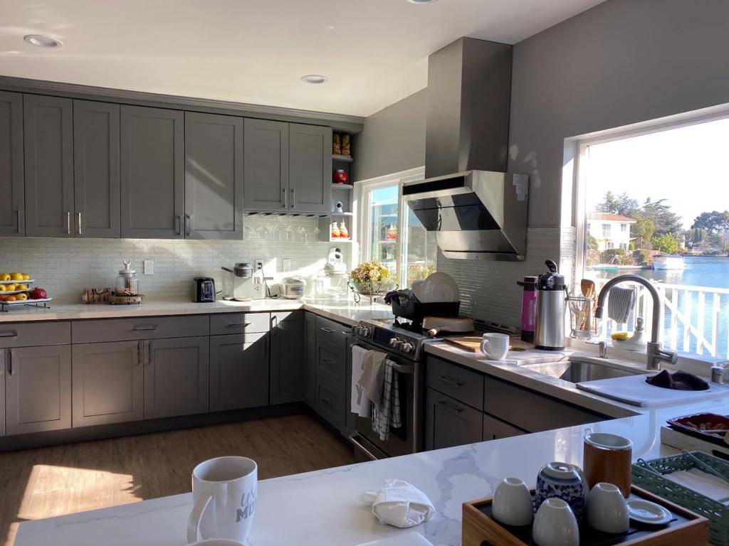 Foster City, CA 94404,943 Lurline