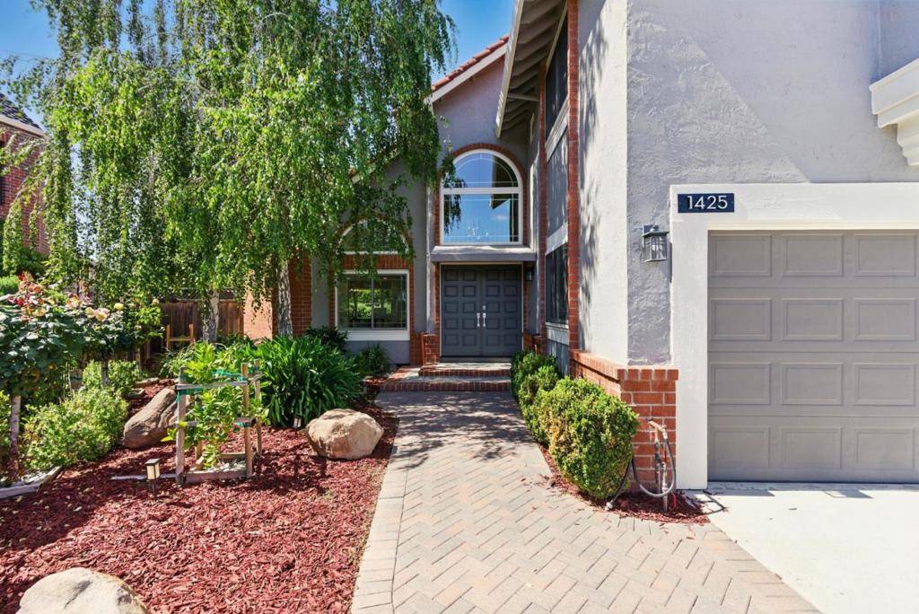 Sunnyvale, CA 94087,1425 Hawk CT