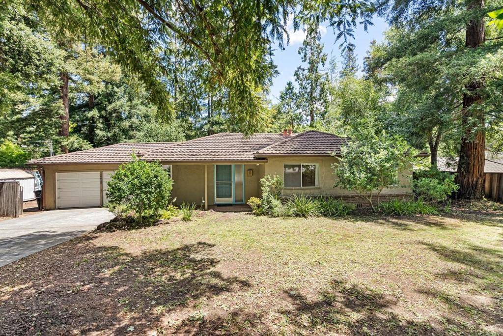 Los Altos, CA 94024,24401 Summerhill AVE