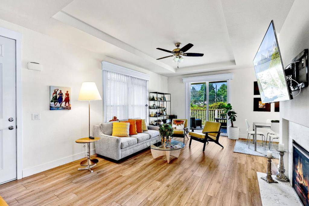 225 Mount Hermon RD Scotts Valley, CA 95066