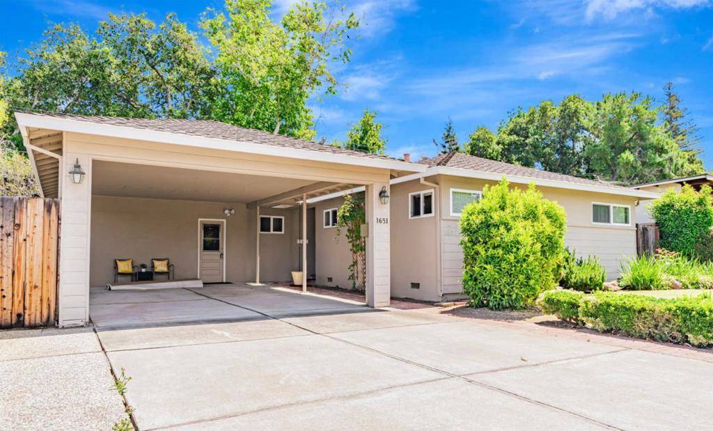 Mountain View, CA 94040,1651 Tulane DR