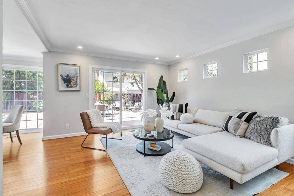 621 Harrow WAY Sunnyvale, CA 94087