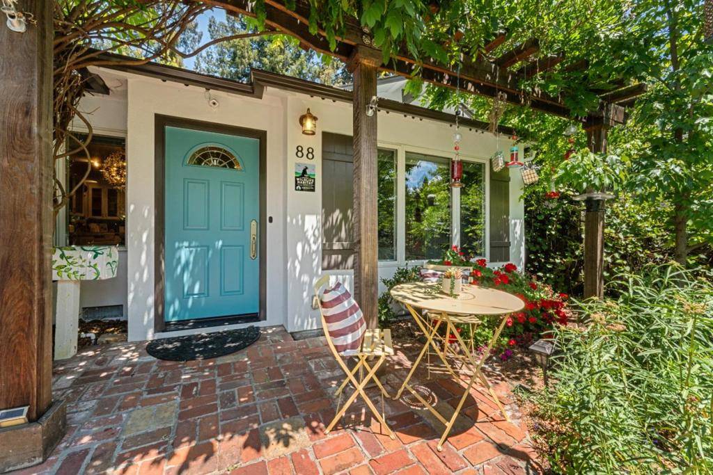 Mountain View, CA 94041,88 Mercy ST