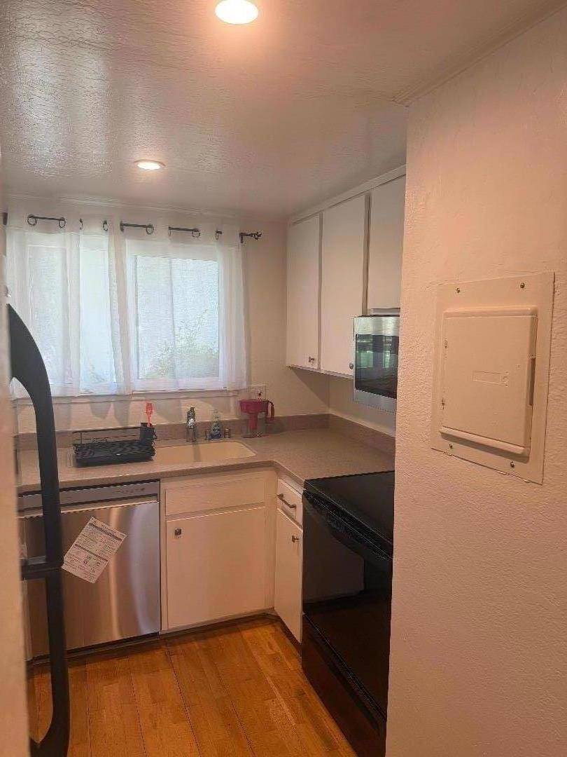 Sunnyvale, CA 94086,1001 E Evelyn TER #131