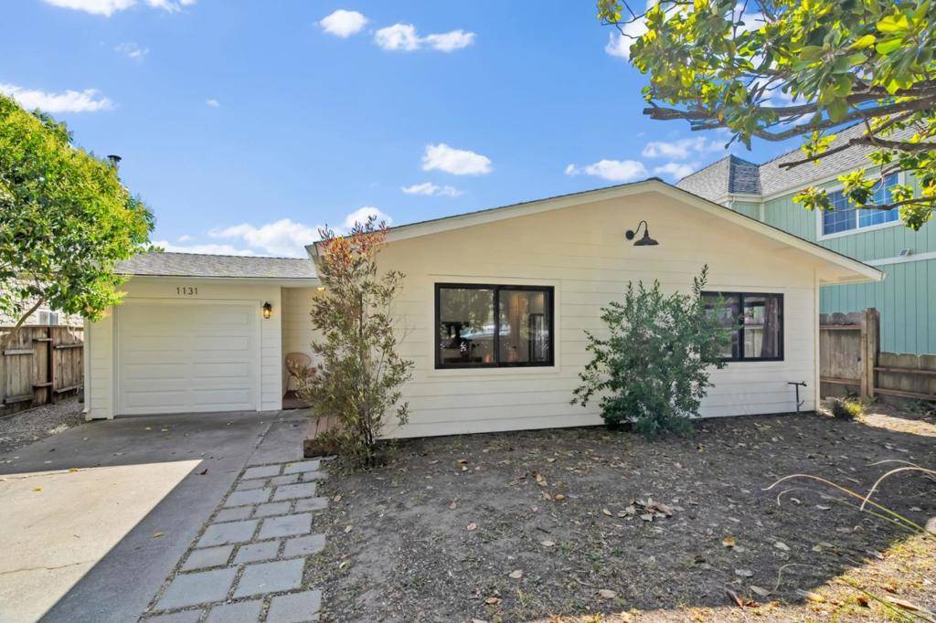 Santa Cruz, CA 95060,1131 Walk CIR