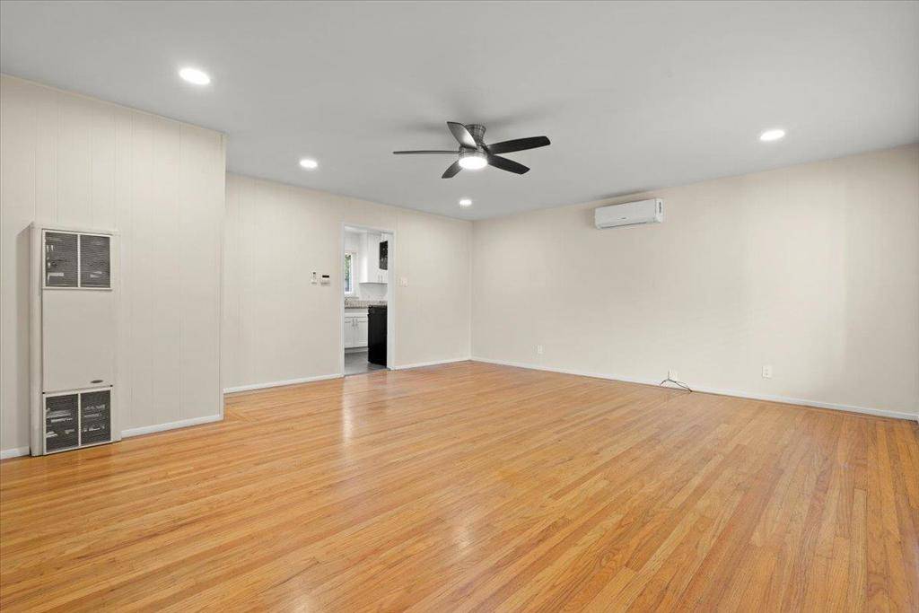 Mountain View, CA 94041,220 Loreto ST