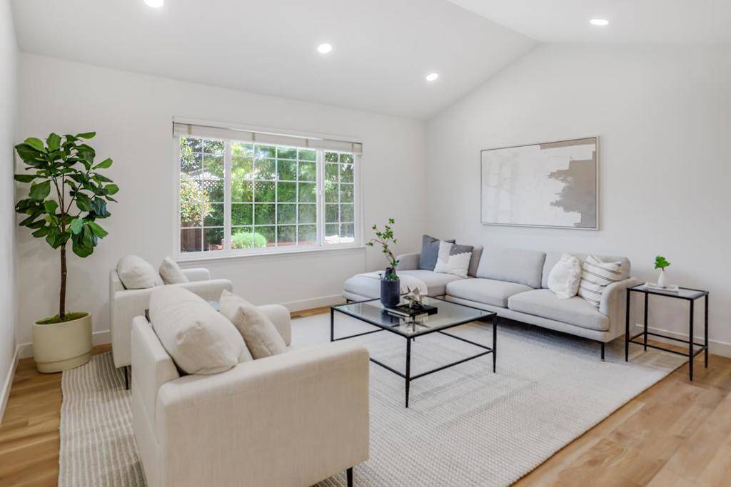 San Jose, CA 95129,1616 Petal WAY