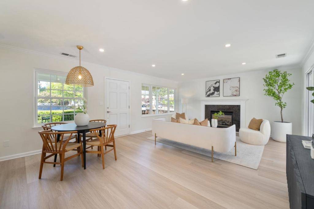 Redwood City, CA 94061,2649 Carolina AVE