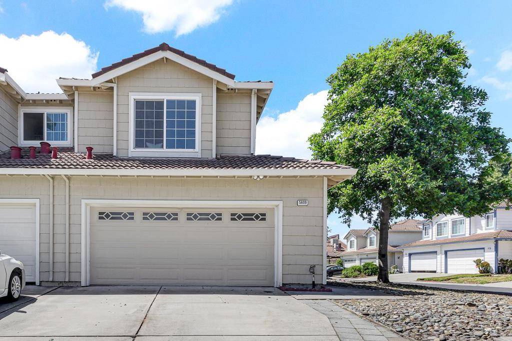Newark, CA 94560,5609 Civic Terrace AVE