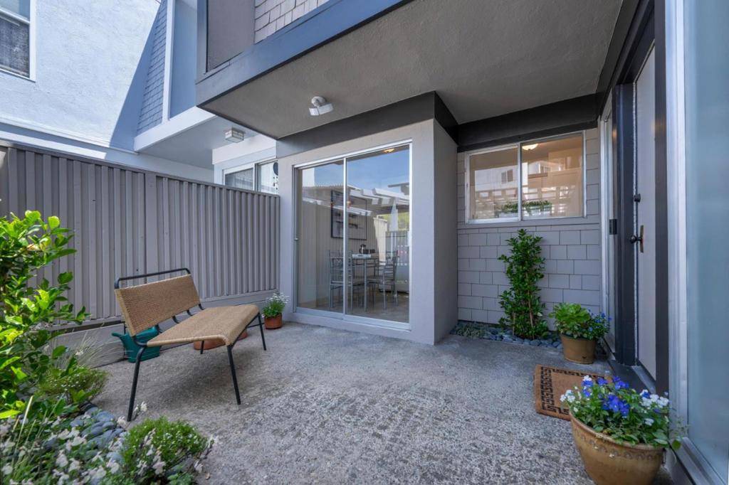 San Bruno, CA 94066,124 Oxford LN