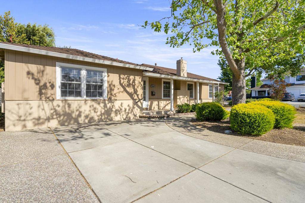Sunnyvale, CA 94087,1394 Pauline DR