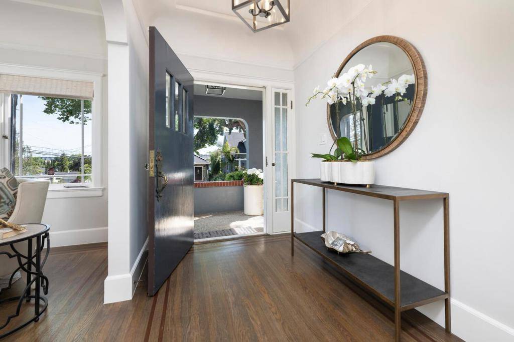 Burlingame, CA 94010,841 Fairfield RD