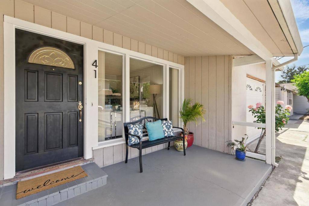 Redwood City, CA 94061,41 Murray CT