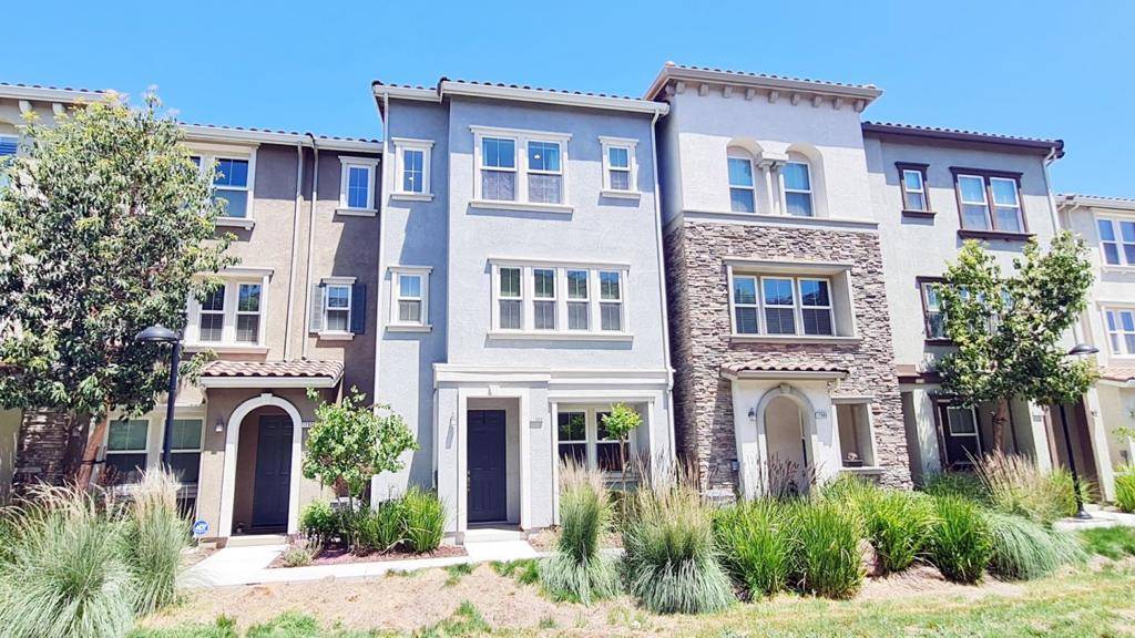 Morgan Hill, CA 95037,17989 Cantabria LN