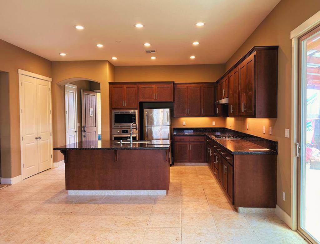 Hollister, CA 95023,1646 Foxtail CT