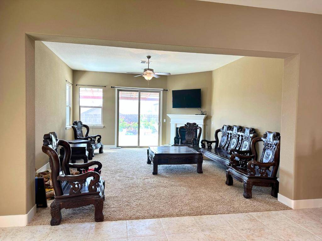 Hollister, CA 95023,1646 Foxtail CT