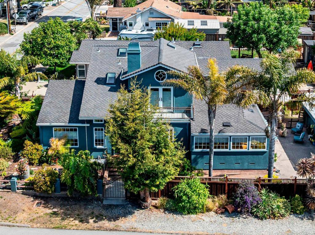Santa Cruz, CA 95062,1021 Webster ST