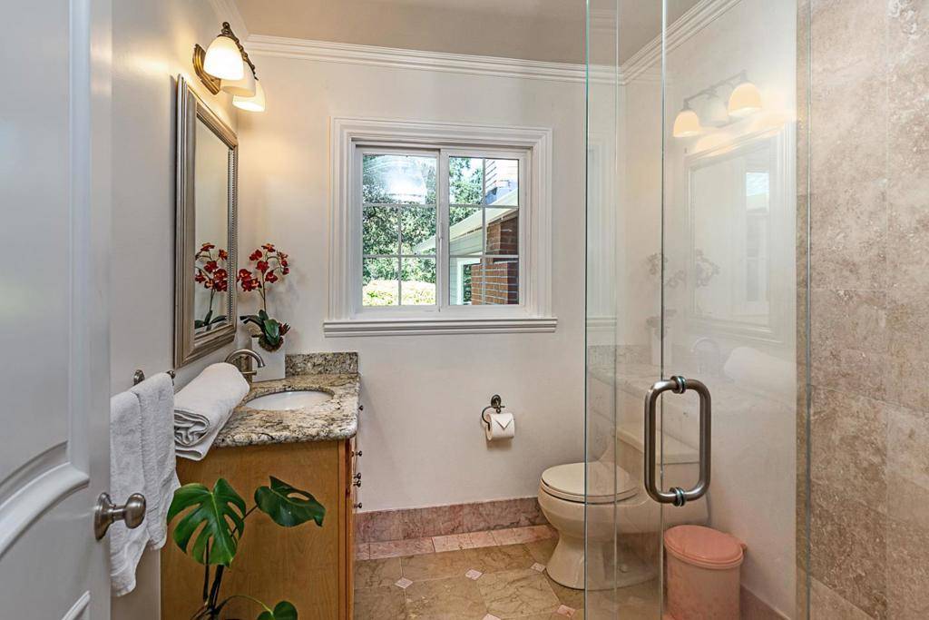 Los Gatos, CA 95030,15000 Winchester BLVD