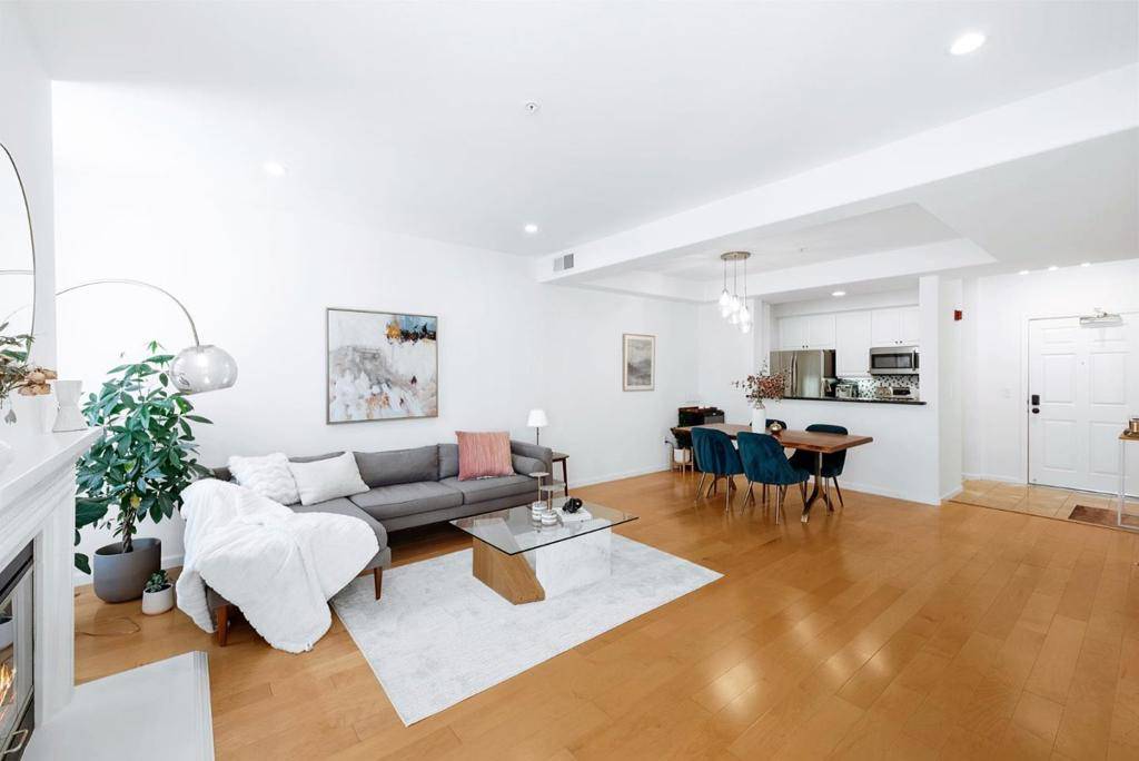 San Mateo, CA 94403,1951 Ofarrell ST #204