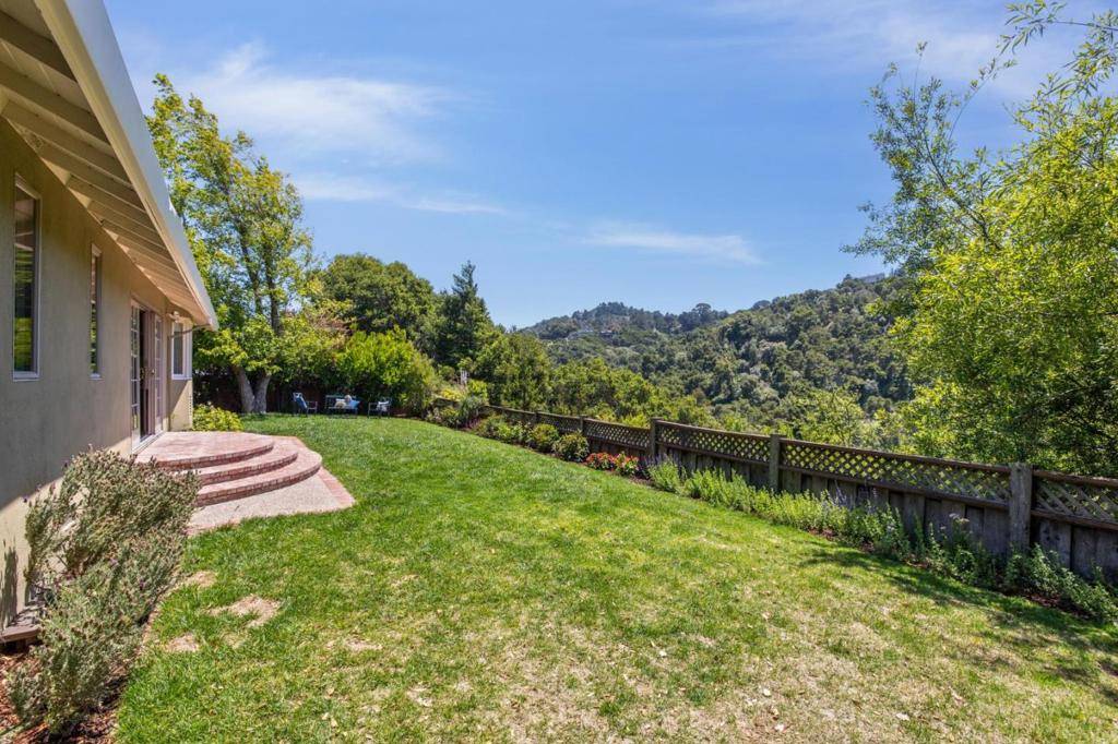 San Mateo, CA 94402,1412 Rainbow DR